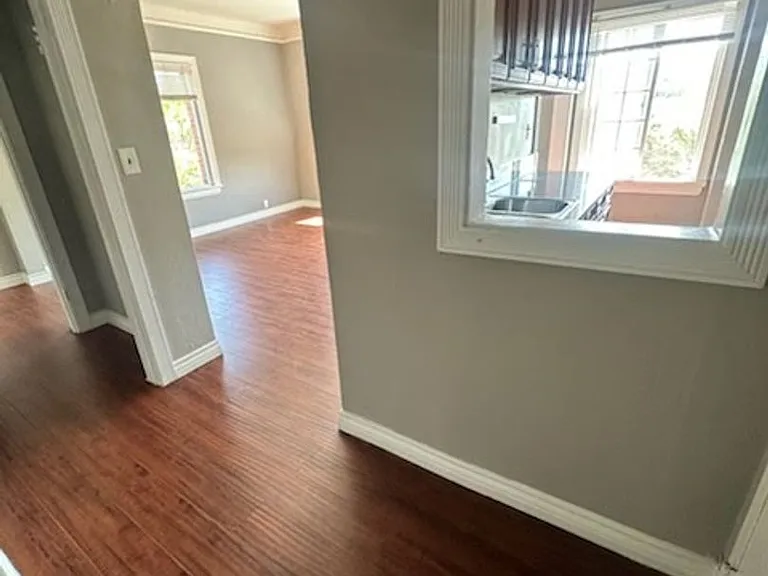 Alexandria Apartments LLC — Photo 45