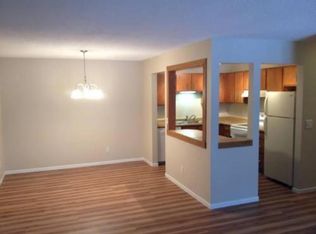 3850 Plymouth Blvd APT 105, Plymouth, MN 55446