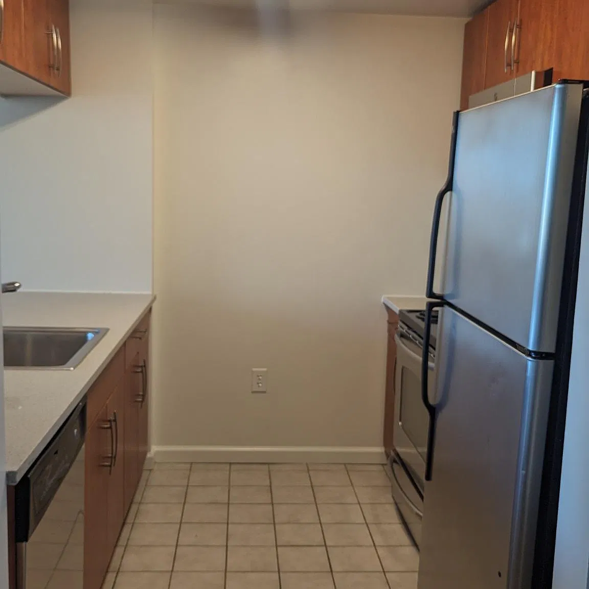 200 Marin Blvd — Photo 4