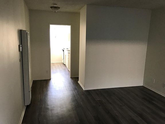 2nd image of 5832 Waring Ave APT 211