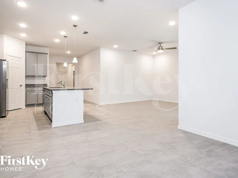 1196 Spokane Point — Photo 5