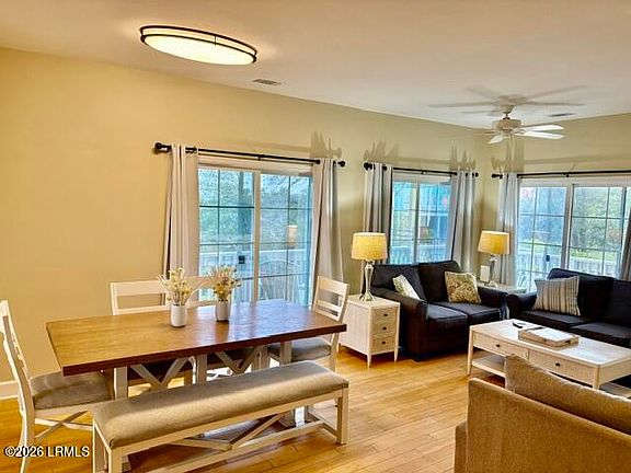 5th image of 86 Harbour Key Drive
