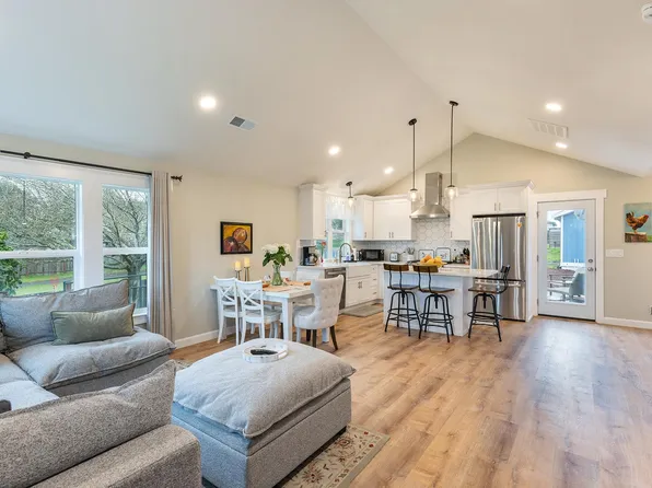 (undisclosed Address), Petaluma, CA 94952