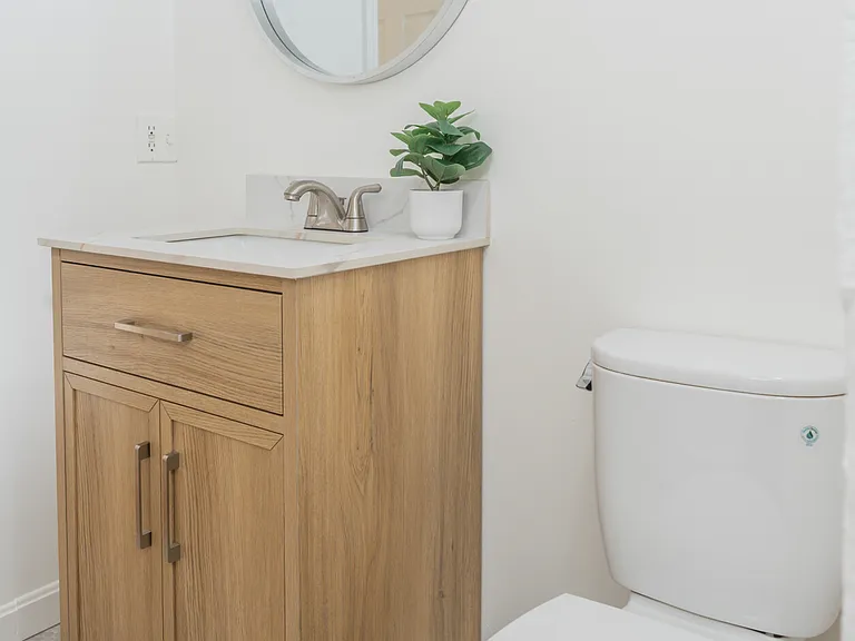 34 White Pl #3 — Photo 10