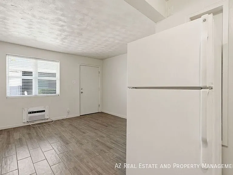 829 N 4th Ave #10 — Photo 17