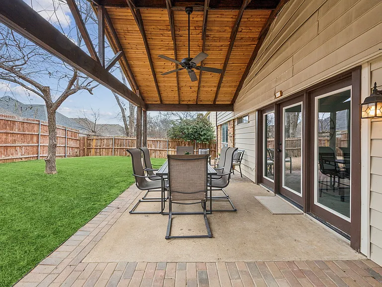1601 Chittam Dr — Photo 24