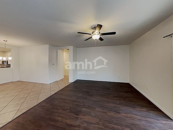 4th image of 879 W Calle Muro Fuerte