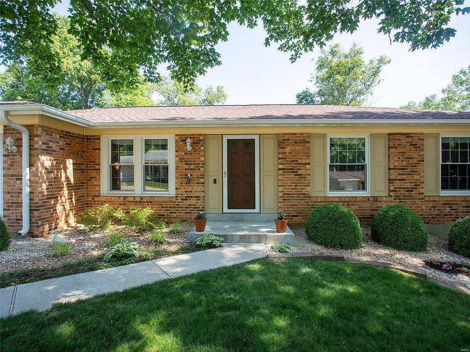 2973 Piney Pointe Dr, Saint Louis, MO 63129 Zillow