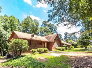639 S College St, Auburn, AL 36830