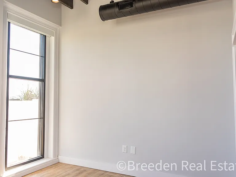100 W Union St #1APT-300 — Photo 18