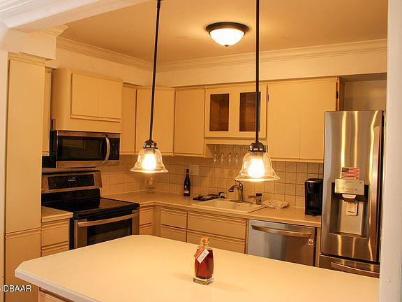 5th image of 2800 N Atlantic Ave APT 1102