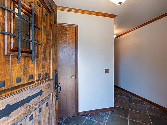 5th image of 4405 Saint George Dr