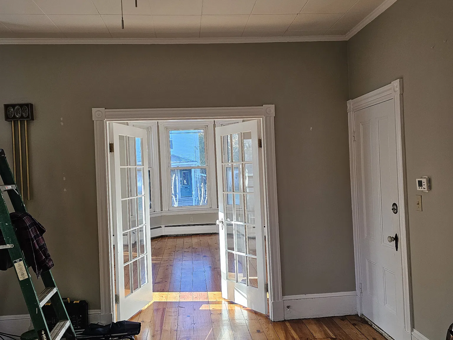 72 Western Ave — Photo 2