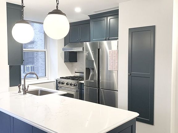 4th image of 305 W 72nd St APT 5-C