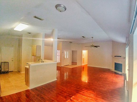 4th image of 4119 Hermitage Hollow Ln