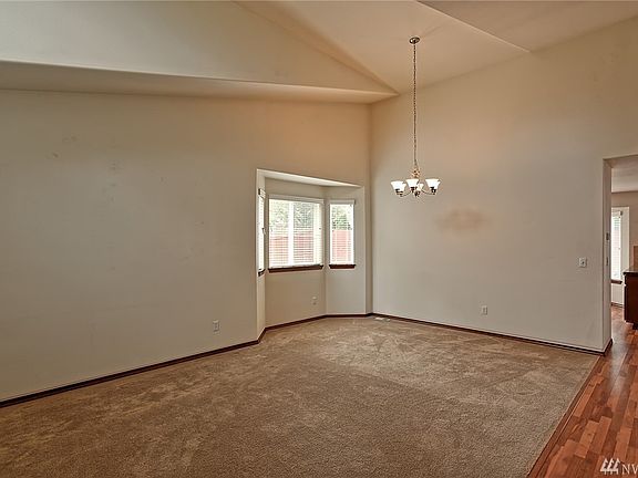 3rd image of 5912 77th Dr NE