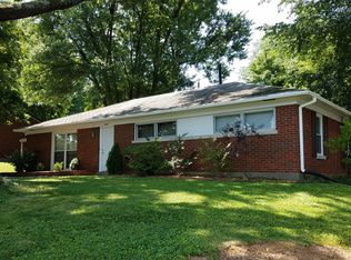 2108 Hounz Ln, Louisville, KY 40223