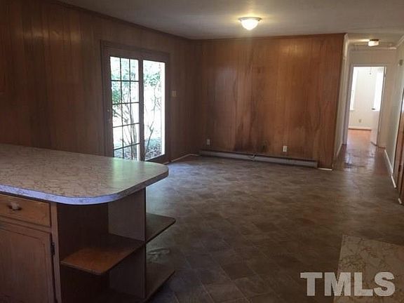4th image of 2918 Gretmar Dr