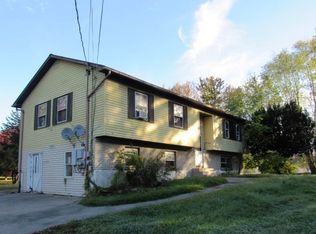 76 Hillside Lake Rd, Wappingers Falls, NY 12590