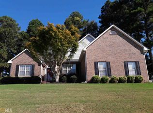 11739 Palmer Ct, Fayetteville, GA 30215