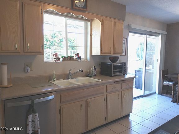 5th image of 10722 W Meade Dr