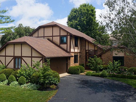 2nd image of 120 Spring Creek Dr