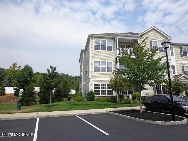 1st image of 311 Mill Pond Way