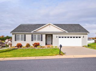 121 Wexford St, Staunton, VA 24401