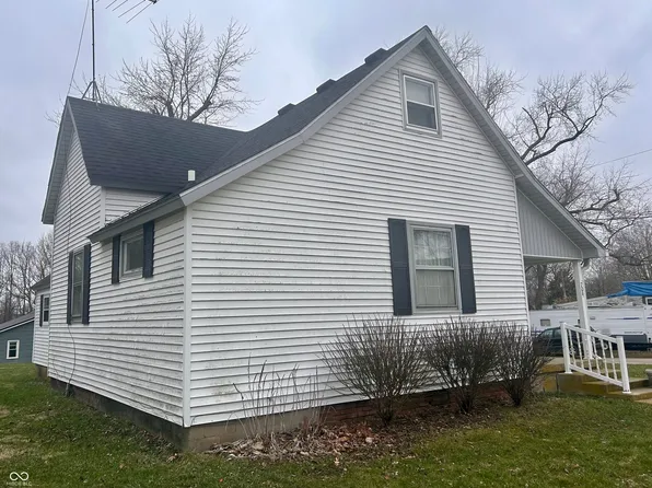 709 E Elm St, Ladoga, IN 47954