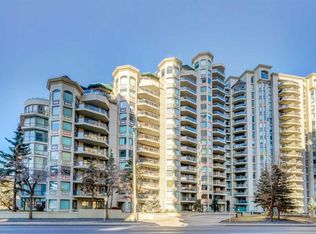 1108 S 6th Ave SW #210, Calgary, AB T2P 5K1