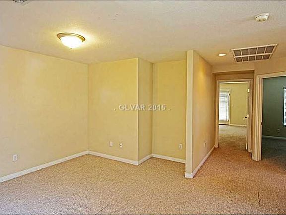 Loft (upstairs)