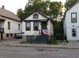 2245 S 5th Pl, Milwaukee, WI 53207