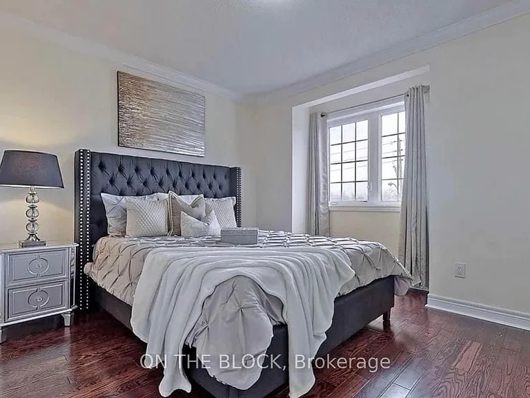 3761A Saint Clair Ave E — Photo 8