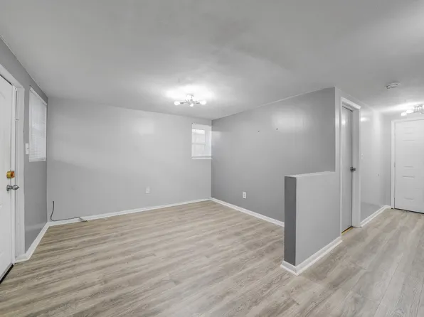 1318 East 58th Street image 1 of 10