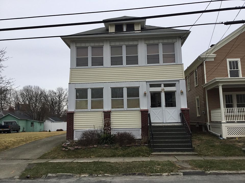 1st image of 42 Glenwood Blvd #2