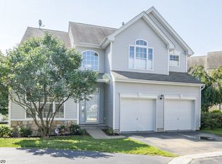 108 Winding Hill Dr, Hackettstown, NJ 07840