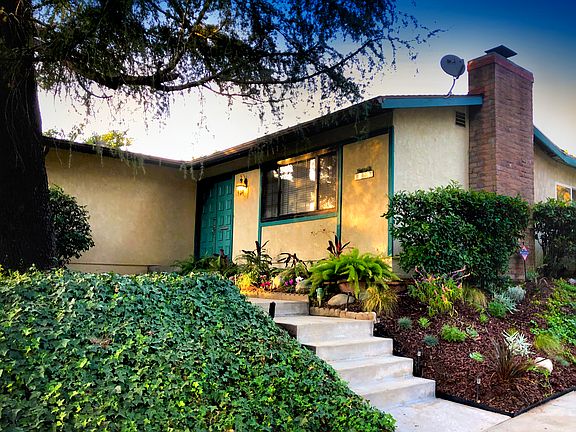 2nd image of 2677 Visscher Pl