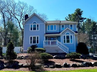 2 Cedar Forest Rd, North Smithfield, RI 02896