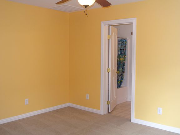 4th image of 5977 Sierra Medina Ave