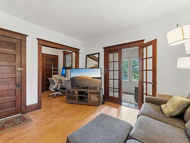 2 bed, 1100 sqft, $1,850 — Photo 4