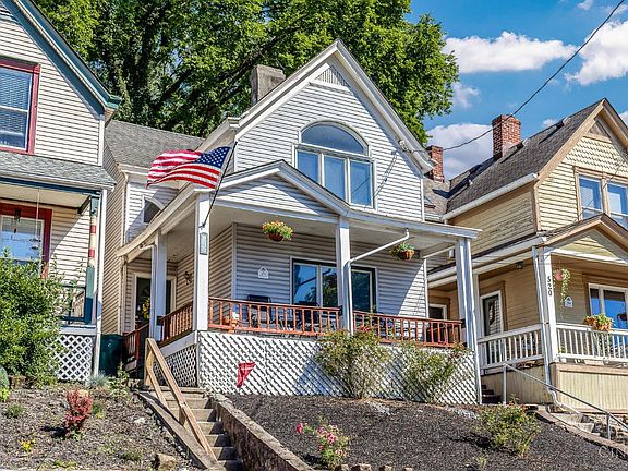 2nd image of 522 Hoge St