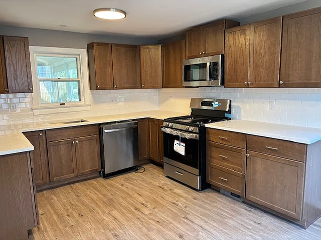 50 Carey Ave #A — Photo 21