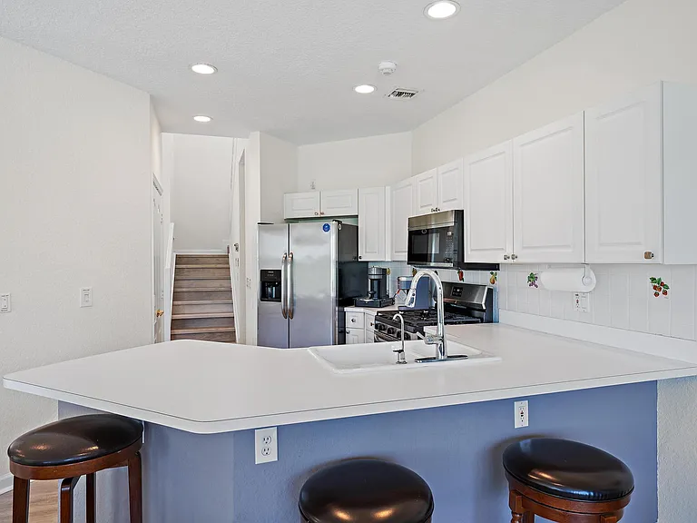 8232 Heritage Club Dr — Photo 13