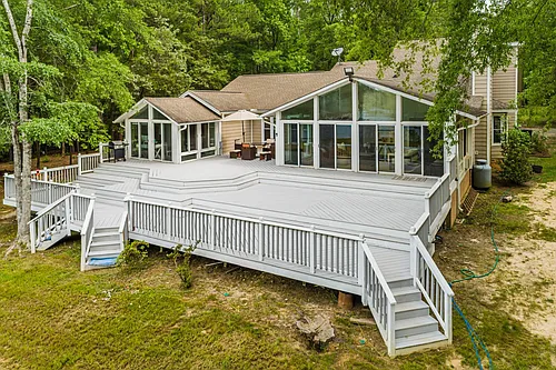 311 Derrick Ln Photo 1