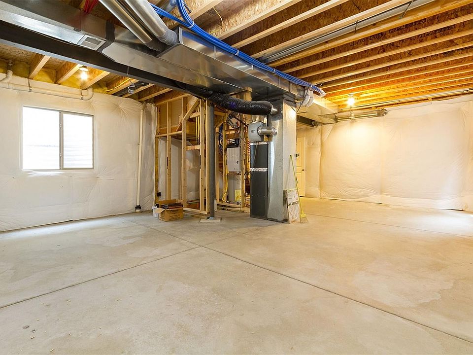 2nd image of 3211 N Florence Way
