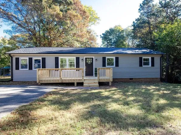 4130 Pointer Ln, Sophia, NC 27350