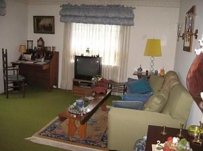 4th image of 9063 Thunderbird Dr