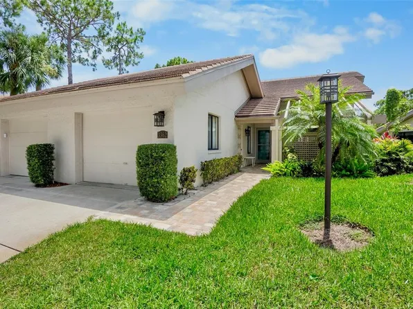 3362 Sandleheath #12, Sarasota, FL 34235