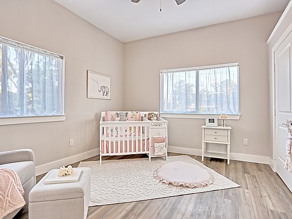 5th image of 704 Natchez River Cir
