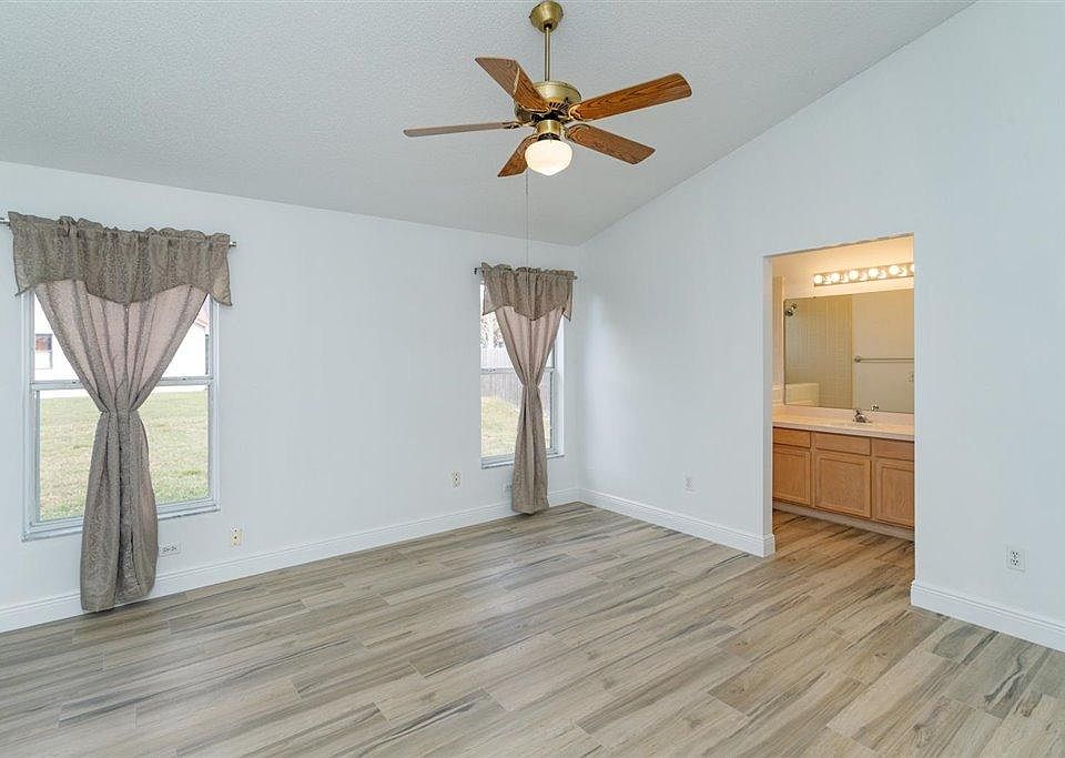 1st image of 5 Suntree Blvd